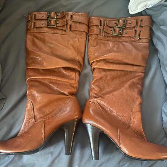 Aldo genuine Leather high heeled cognac boots - Picture 2 of 4